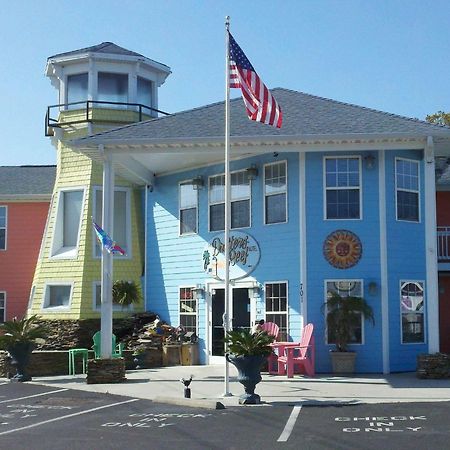 Pirates Cove Motel Carolina Beach Exterior photo